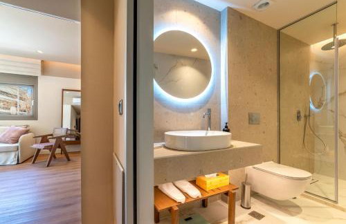 Minotaur's Rest - Luxury Residences with Free Private Parking, near Port & Airport - Foto 57