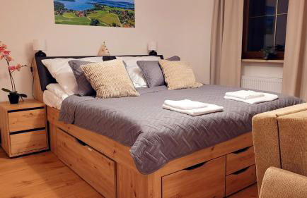 MADISON Homes Apartment 50 qm in Prien mit Balkon, Bergblick, Parkplatz, zentral gelegen - Foto 19