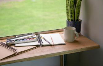 American School Bus Retreat with Hot Tub in Sussex Meadow - Foto 19