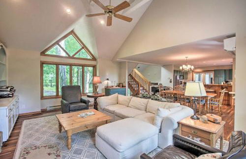 Cozy Wintergreen Resort Escape Near Leaf Peeping! - Foto 8