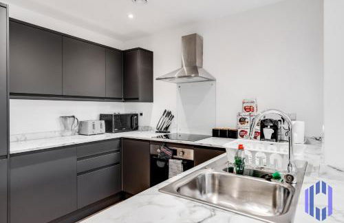 Stylish 4bd - Coop LIVE - Etihad - Parking - EV - Foto 23