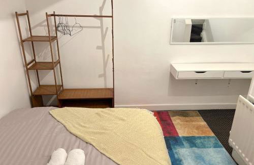 COZY Apartment 4 - Photo 17