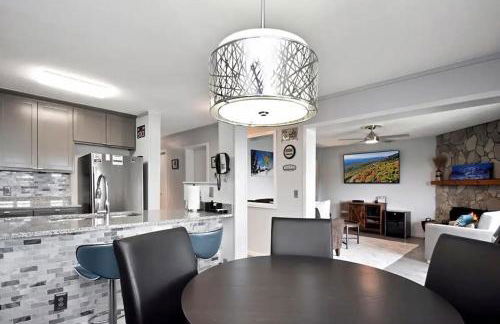 Stringer's Peak Retreat - Foto 5