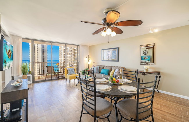 36Fl with Ocean View, Mins to Waikiki Beach, Parking - Foto 159
