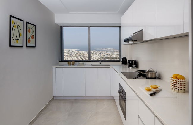 Staybridge Suites Dubai Financial Centre by IHG - Photo 26