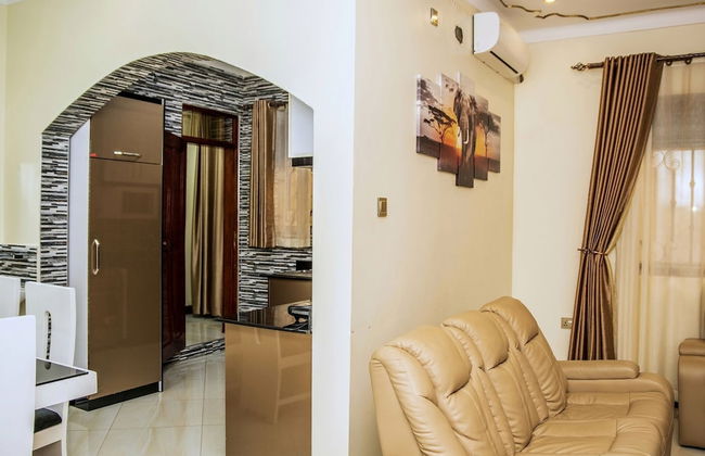 2 Bed - Sleeps 4 - Parking - 20 min to Airport - Foto 5