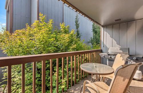 Upscale Condo near Downtown & the Deschutes - Foto 5