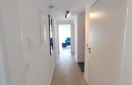 ELApart by Homely Stay - Moderne Apartments direkt im Stadtzentrum mit Self-Check-in - Foto 46