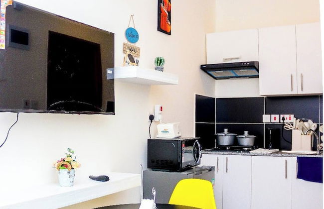 Hedgerow Studio Jkia Airport View Place - Photo 6