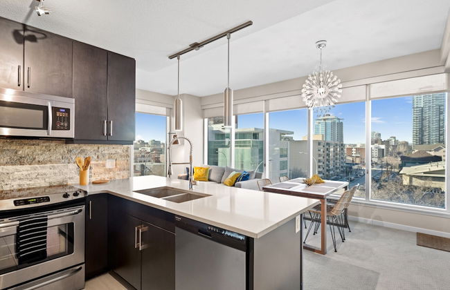 GLOBALSTAY. Modern Downtown Condos. Free parking - Photo 33