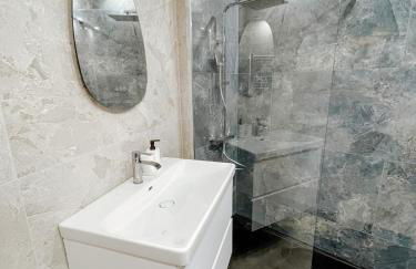 Appartement de luxe climatisé, parking & 2 balcons - Foto 7