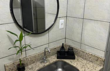 Apto no Centro, perto de tudo, com Wi-Fi 500Mb, Portaria 24h, Check in independente - Photo 25