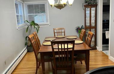 Beautiful 3 - 4 Bedroom Home Fully Furnished Including Utilities Close to I95 & Train - Foto 10