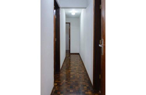Apartamento Suite mais 2 QTS Espaçoso Ar Cond SQ21 - Foto 11