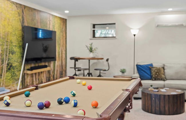 Waterside Haven by Avantstay Lakefront, Hot Tub, Game Room, Fire Pit - Photo 13