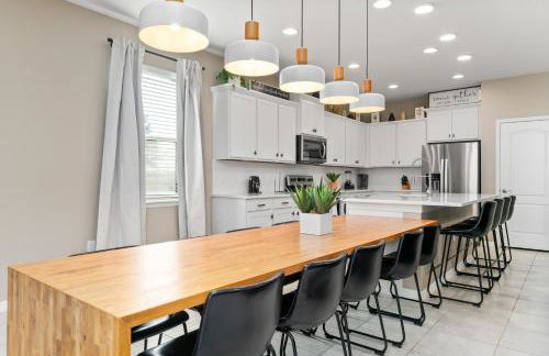 Stylish Orlando Resort Home w Private Pool - Foto 17