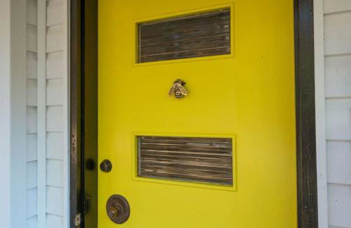 Next to CNU New Listing with Beautiful Finishes - Foto 6