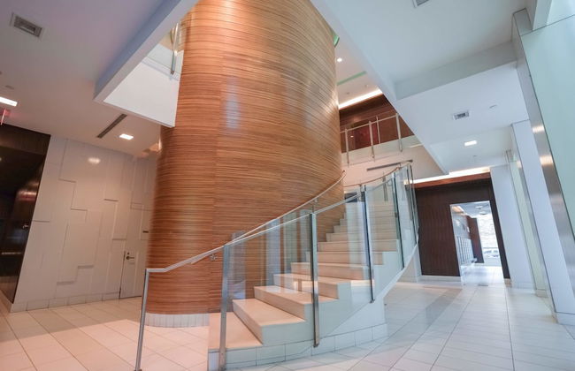 Stunning Suites Luxurious Downtown Condo - Foto 1