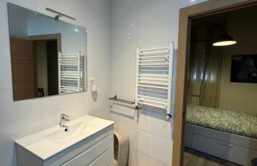 Miguelete tower & 4th FLOOR & City center and no elevator - Photo 14