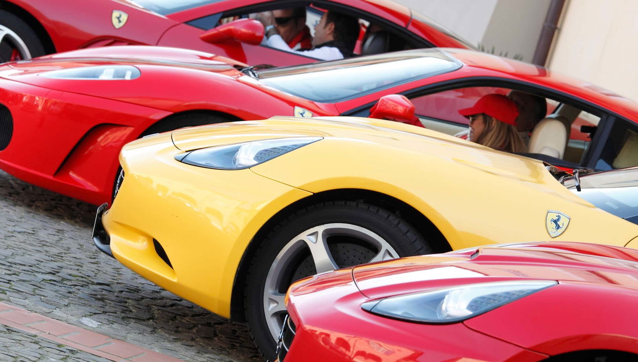 Guida di una Ferrari a Maranello