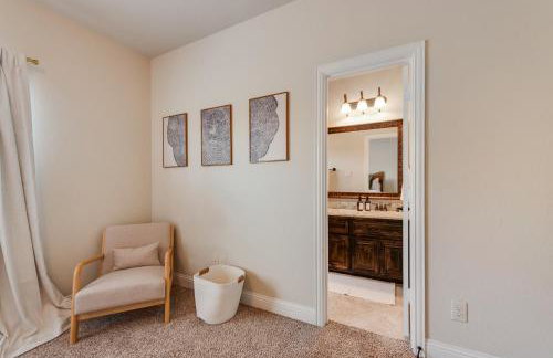 Iron & Ivy 5BR5BA Sleeps 12 - Foto 41