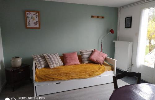 Logement en rez de jardin de notre habitation - Foto 1