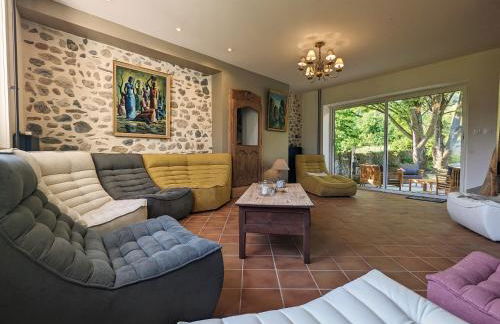 Maison rénovée avec piscine, parc arboré et proche de la gare à Chamalières-sur-Loire - FR-1-582-469 - Foto 8