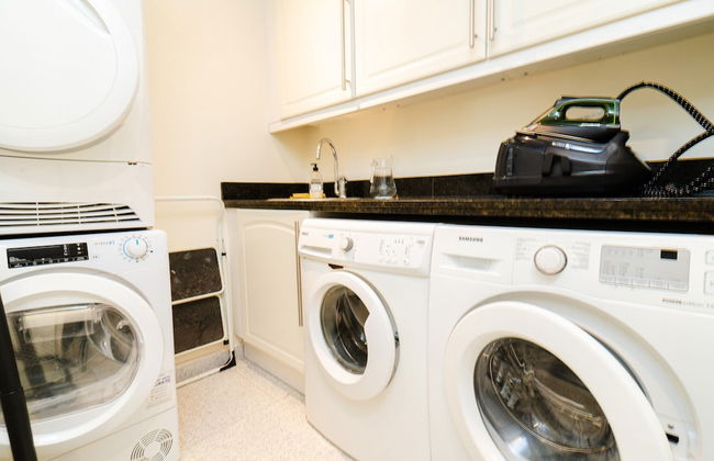 Villa in Marbella With Private Pool and Beach - Foto 32