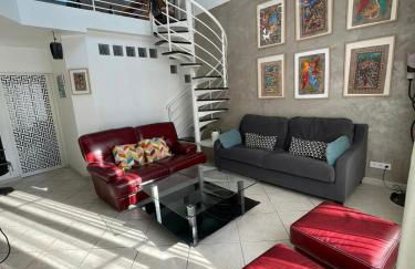 Maison lumineuse et élégante - Foto 1