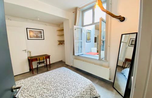 Oasis Urbaine - Spacieux et calme avec patio - Foto 16