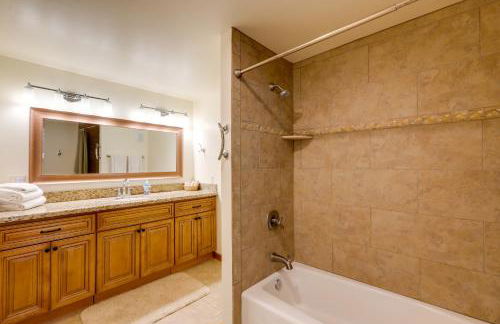 Cozy Cabin on 1 Acre in Premier Pine Neighborhood - Foto 13