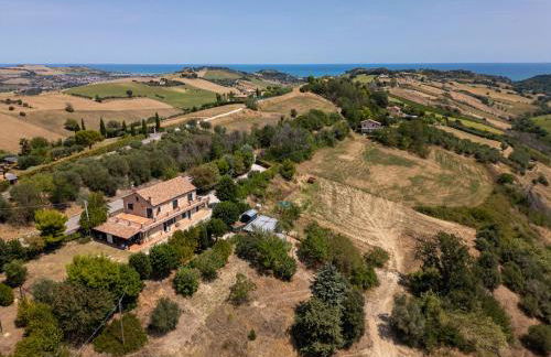 Villa Dolce Vita - Vista Colline, Jacuzzi, 3Suites & 5min dal mare - Foto 3