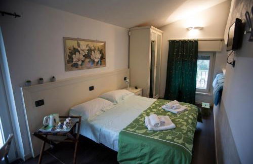 Villa La Baia a pochi passi dal lago - Foto 19