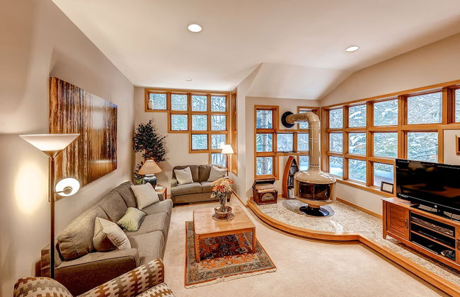 River Glen Condos by CRMR - Foto 1