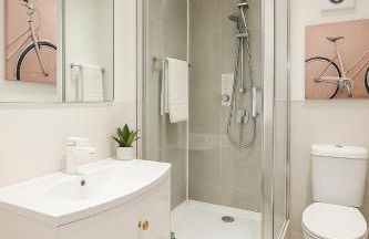 Beautiful house in the heart of a golf course. - Foto 4