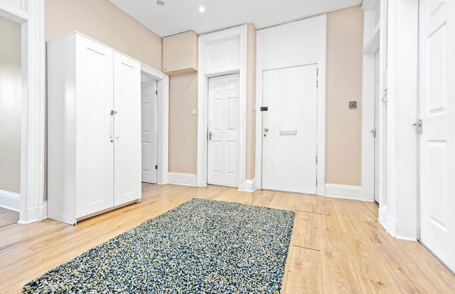 JOIVY Cosy 3bed Family Flat near Leith - Foto 21