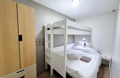 Cozy apartment in the heart of La Féclaz sleeps 5 48m - Foto 8