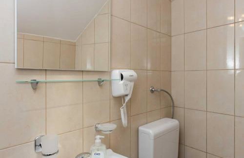 Apartments Djurkovic - Deluxe Studio with Balcony and Garden View - Foto 20