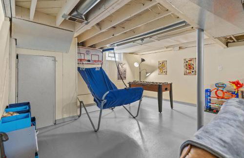 Game House in Royal Oak with Tiki Hut Dog Friendly - Foto 17