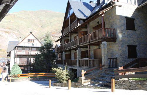 Arties II - Photo 12