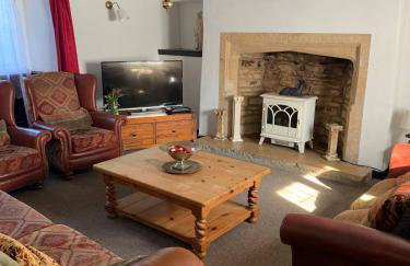 6 Bedroom Farm House with 12 Beds in Weldon - Foto 5