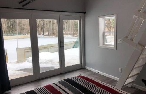 Hockey Themed Room with Wooded Trails - Foto 3