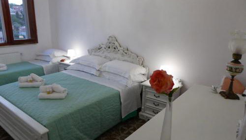 The Shamrock House - Photo 5