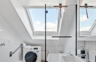 BackHome - BUSINESS&FAMILY - Parken, 3-Zimmer, SmartTV, Balkon, Waschmaschine, ruhige Stadtrand-Lage, Netflix, 60qm, 24h Checkin - Foto 8