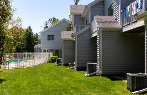 Relaxing Busy Bee C-7 by Simple Life Rentals - Foto 35