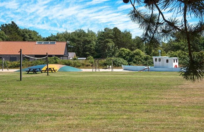 2 Person Holiday Park Home in Blavand - Foto 41