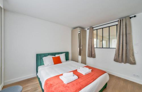 Spacious & Bright 2BR Apartment - Heart of 15th - Photo 5