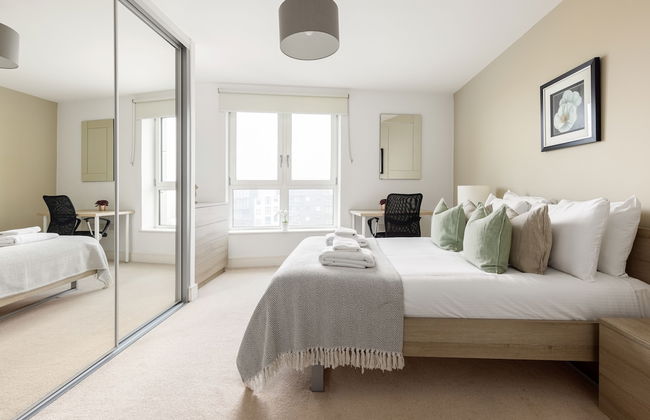 The Islington Collection - Photo 5