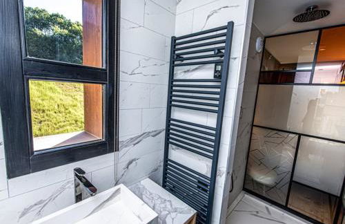 Appartement neuf avec terrasse, SPA et parking inclus - 6 pers - FR-1-352-103 - Foto 14