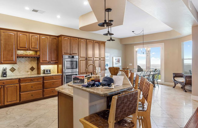 Colina by Avantstay Secluded Mountain Top Oasis w/ Pool, Hot Tub & Putting Green! - Foto 19